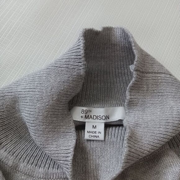 89th & Madison Asymmetrical Hem Colorblock Knit Pullover Sweater Women's Medium - Picture 3 of 11